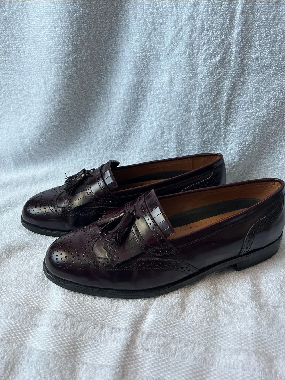 Men's Tassel Wingtip Loafers in Deep Burgundy